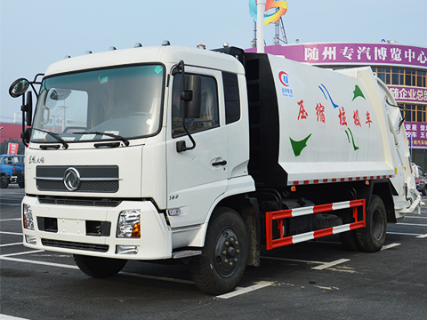 Dongfeng Camión compactador de basura de 14 metros cúbicos