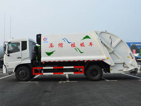 Dongfeng Camión compactador de basura de 14 metros cúbicos