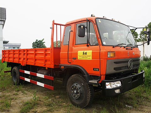 Dongfeng Euro III Camión de carga media motor diesel 7 a 8 ton