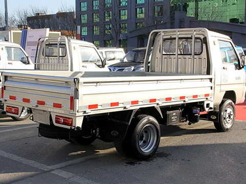 Foton Euro II Camión de carga motor diesel 1 a 1.5 ton