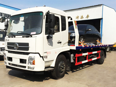 Dongfeng camión de remolque camión de auxilio de 5 toneladas con plataforma