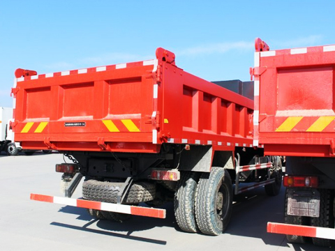 Camion benne Dongfeng 15 à 20 tonnes