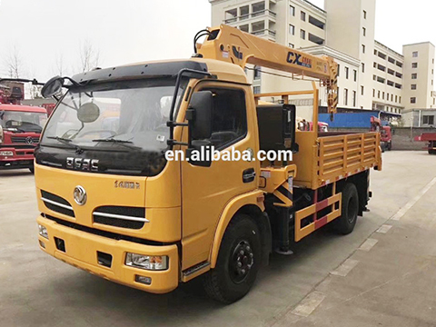 Dongfeng Lorry Truck Mounted Crane With 3.2 Ton Crane