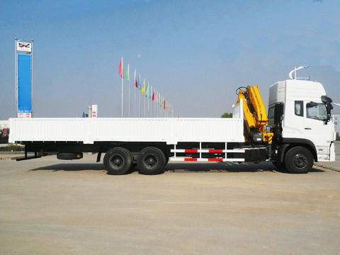 Dongfeng Lorry Truck with 6 ton Articulated Crane Truck