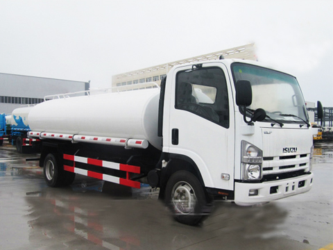 Isuzu 4x2 Drive 8000 Liter Want Tank Truck
