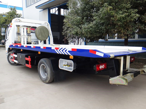 Foton 3 ton Road Wrecker Tow Truck with Flatbed