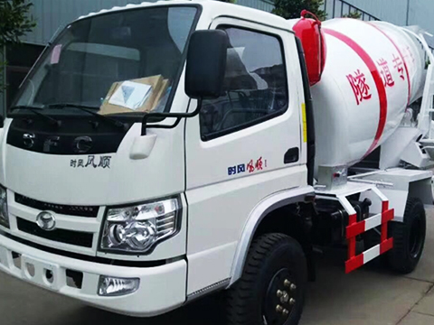 Shifeng 2 Cubic Meter Concrete Mixer Truck