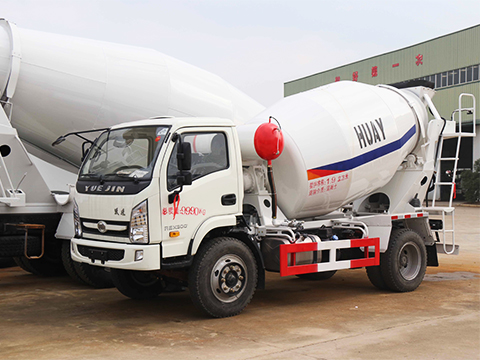 Yuejin 5 Cubic Meter Concrete Mixer Truck